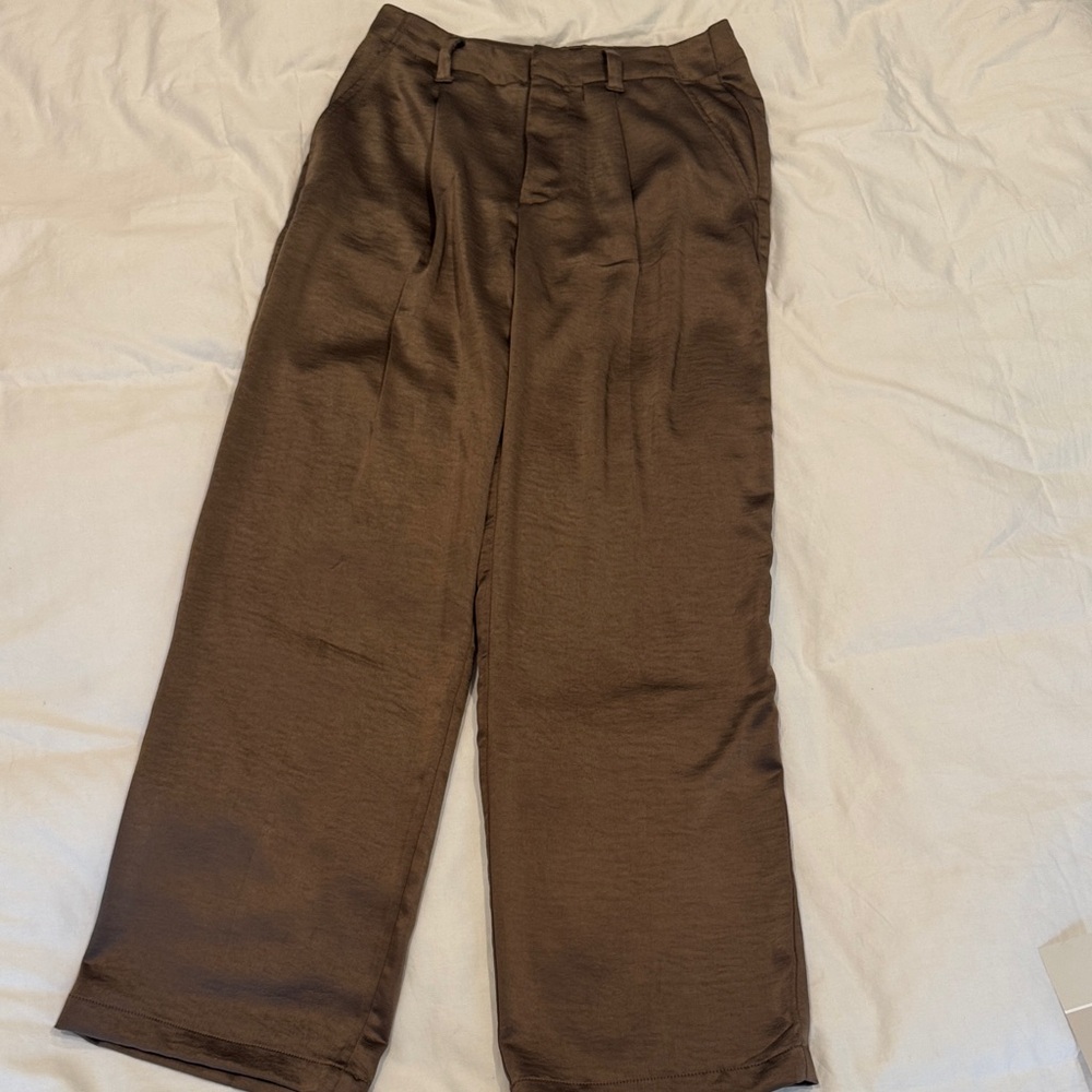 GAP Women's Straight Leg Pants in Chocolate Brown